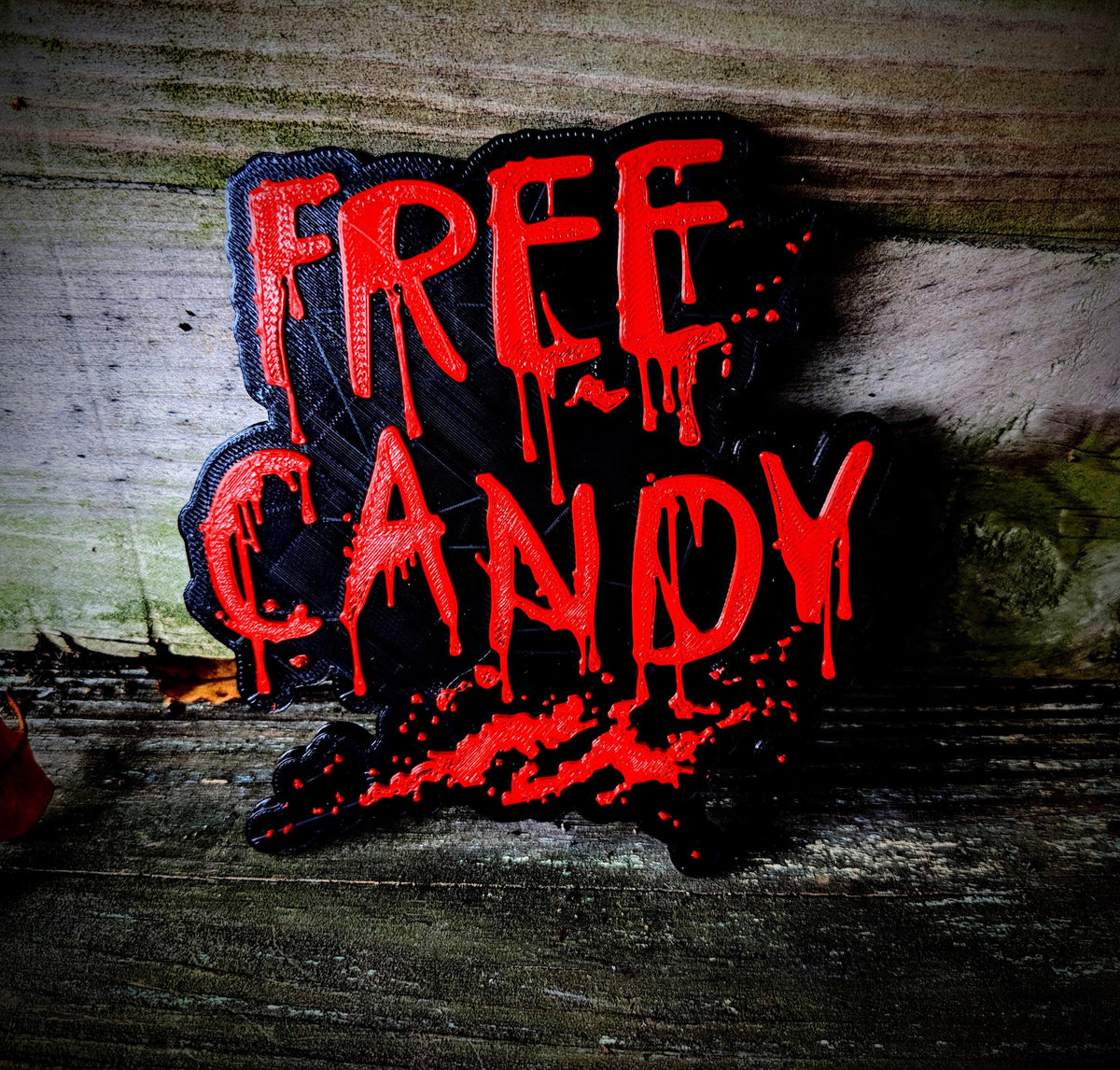 Free Candy Blood Splat Sign – Horror Halloween Wall Decor, Creepy Plaque for Garage, Man Cave & Movie Room, Goth Spooky Gift