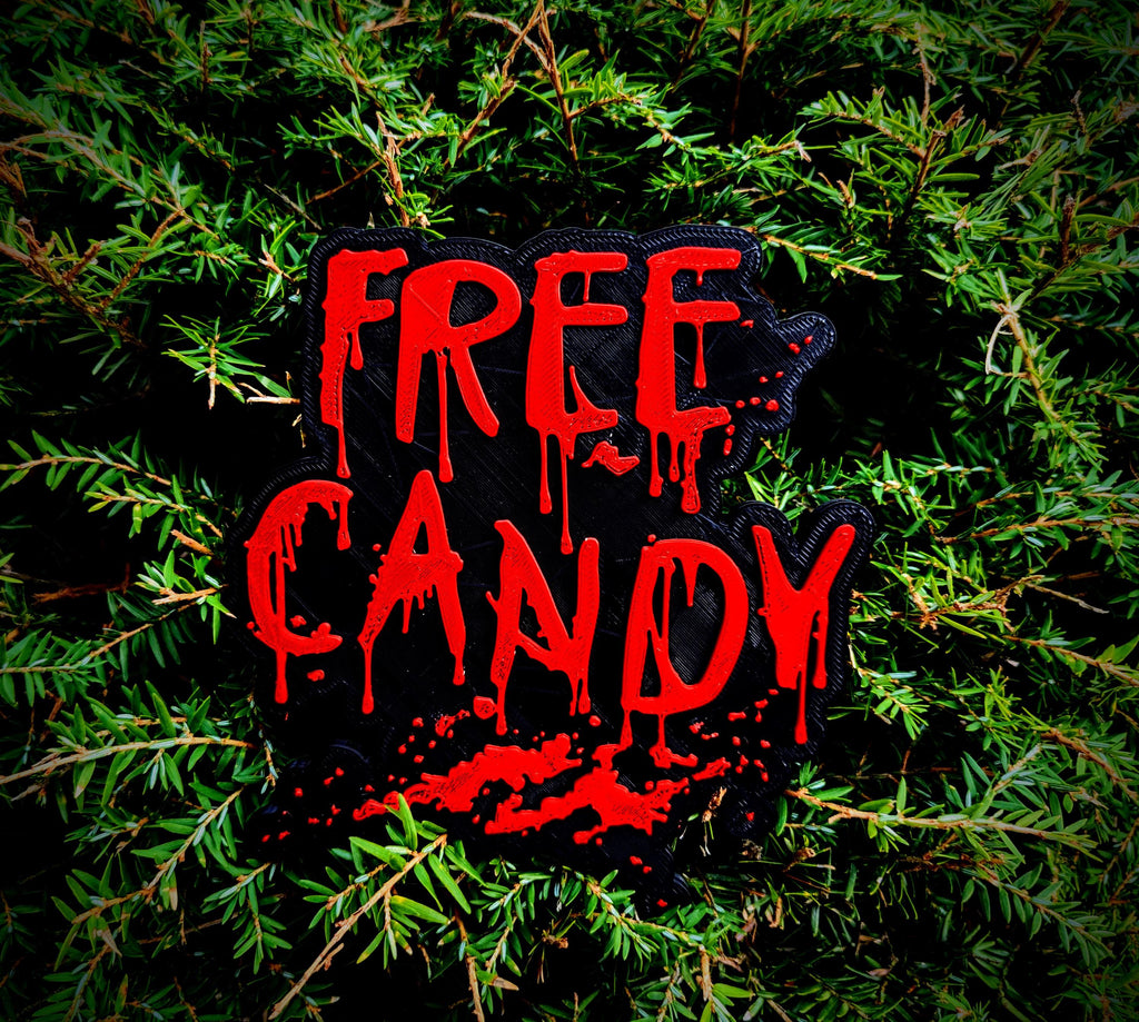 Free Candy Blood Splat Sign – Horror Halloween Wall Decor, Creepy Plaque for Garage, Man Cave & Movie Room, Goth Spooky Gift