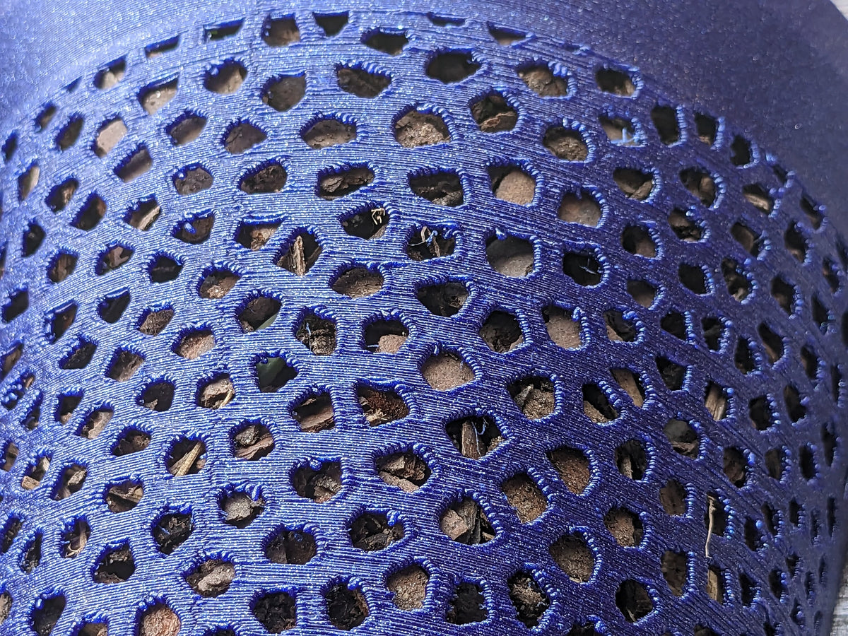 Hanging orchid pot with aerated lattice body — image 7 of 10