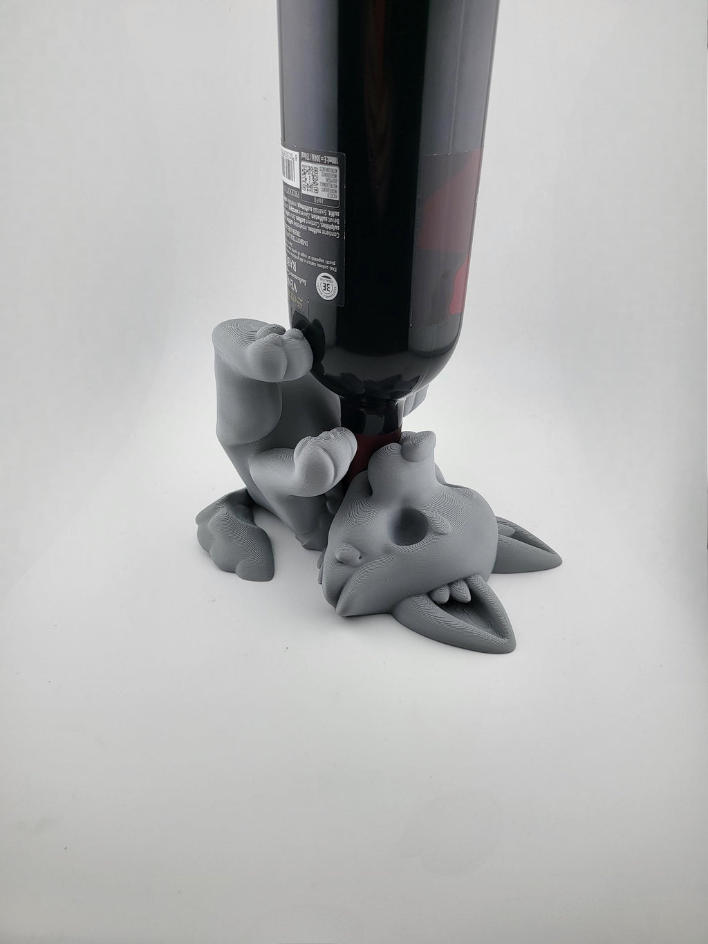 Cute Wolf Wine Bottle Holder – Wolf Pup Bottle Stand for 750ml Wine, Cute Bar & Countertop Decor