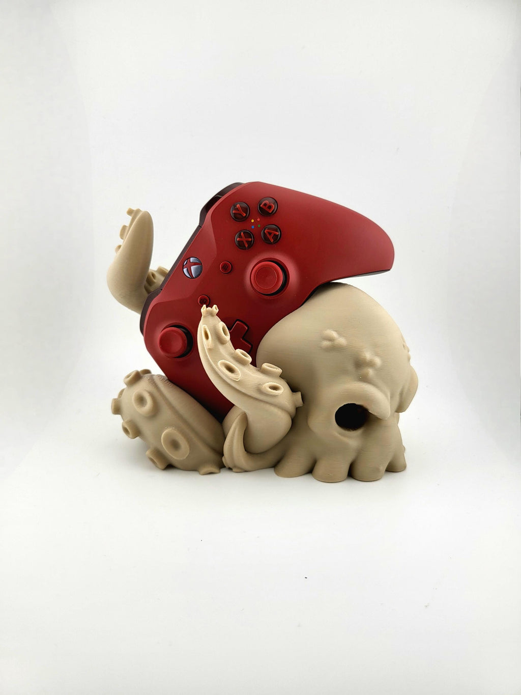 Skull & Tentacle Xbox Controller Stand – Creepy Cute Gamer Decor – 3D Printed Fantasy Stand – Halloween Gaming Gift