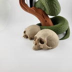 Snake & Skulls PS5 Controller Stand – Venomous Gamer Desk Decor for DualSense, Horror Reptile Gift