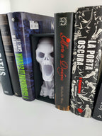 Zombie Skull Book Nook Insert – 3D Printed Horror Movie Bookshelf Decor | Screaming Skull Bookend | Gothic Halloween Gift