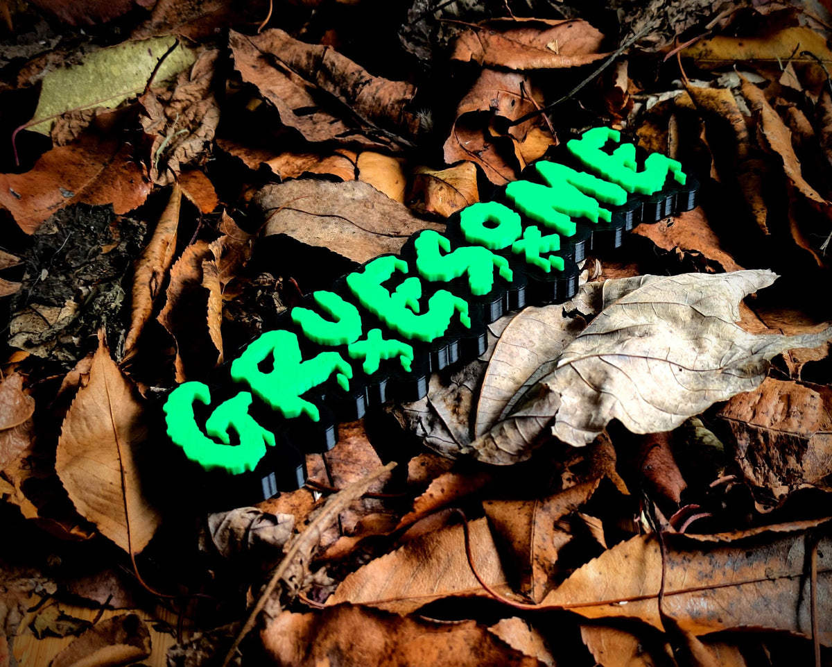 Gruesome Dripping Horror Sign – Gothic Halloween Wall Decor
