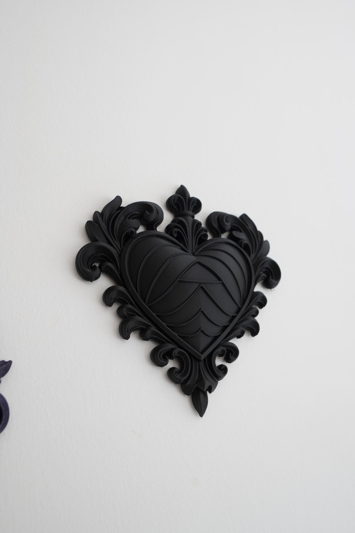 Gothic Baroque Heart Wall Plaque – Black Sacred Decor, Dark Romantic Victorian Wall Art, Alternative Home Gift, product image 2